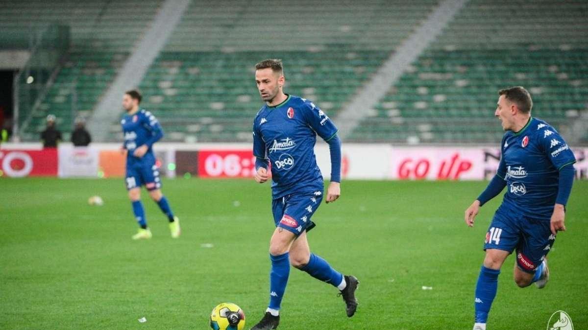 TuttoBari - Gigliotti e D'Errico in uscita? La posizione del Bari. De Risio e Paponi...