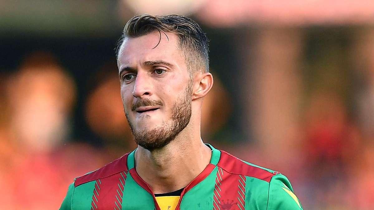 Ternana, Donnarumma si allena con la squadra. Domani rifinitura e convocati