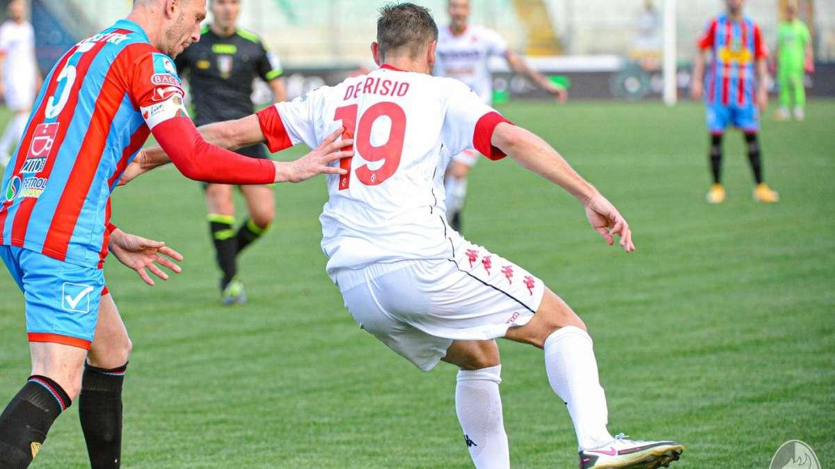 Da Pescara: "Busellato non parte e blocca l'arrivo di De Risio" 
