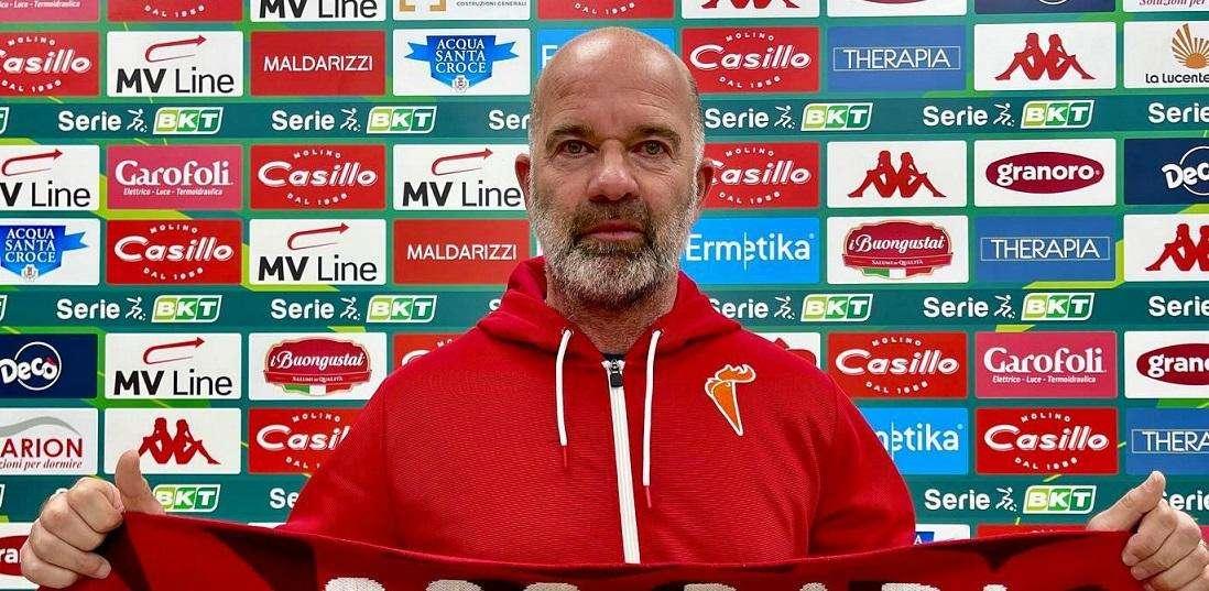 Giampaolo, domani la gara d'esordio. Com'erano andate le prime a Bari di Mignani, Marino e Iachini