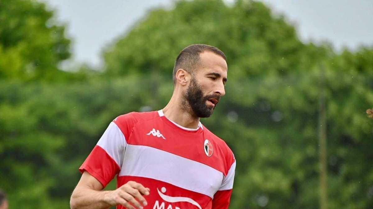 Verso Cagliari-Bari, la lista dei convocati: ok Di Cesare, fuori solo Ricci