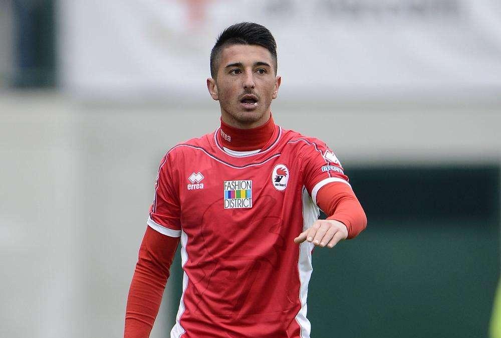 Bellomo con la maglia del Bari