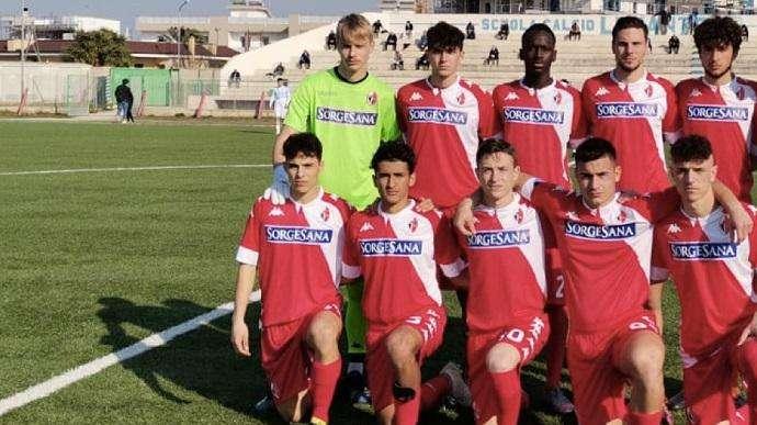 Berretti, la rete in extremis di Ahmetaj ferma la corsa del Catanzaro