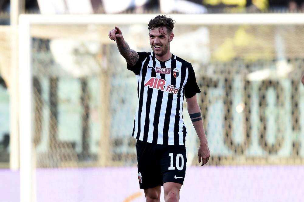 TuttoBari - Asse Bari-Ascoli caldo ma non rovente: Rosseti chiesto a dicembre, nessun contatto per Beretta e Brosco