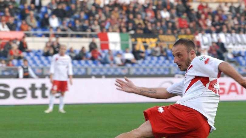 Il doppio ex Langella: "Il Cagliari deve vincere con due gol di scarto. Al ritorno sarà un inferno..."