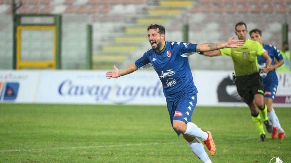 Paponi: "Periodo duro, ma lavoriamo sodo. Di Cesare? Rientro importante"