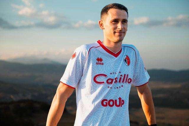 Bari-Giugliano 3-1 al fischio finale. Ancora in gol Lasagna e Favasuli