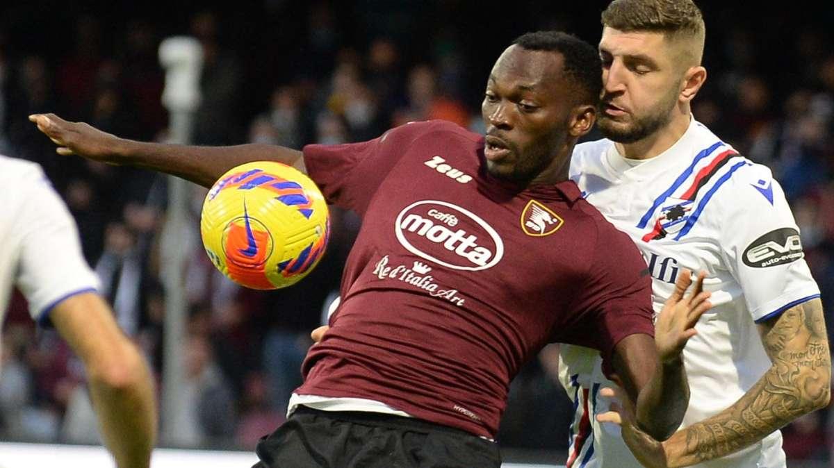 Da Salerno: "Simy sul mercato, Bari e Reggina interessate. La possibile formula" 