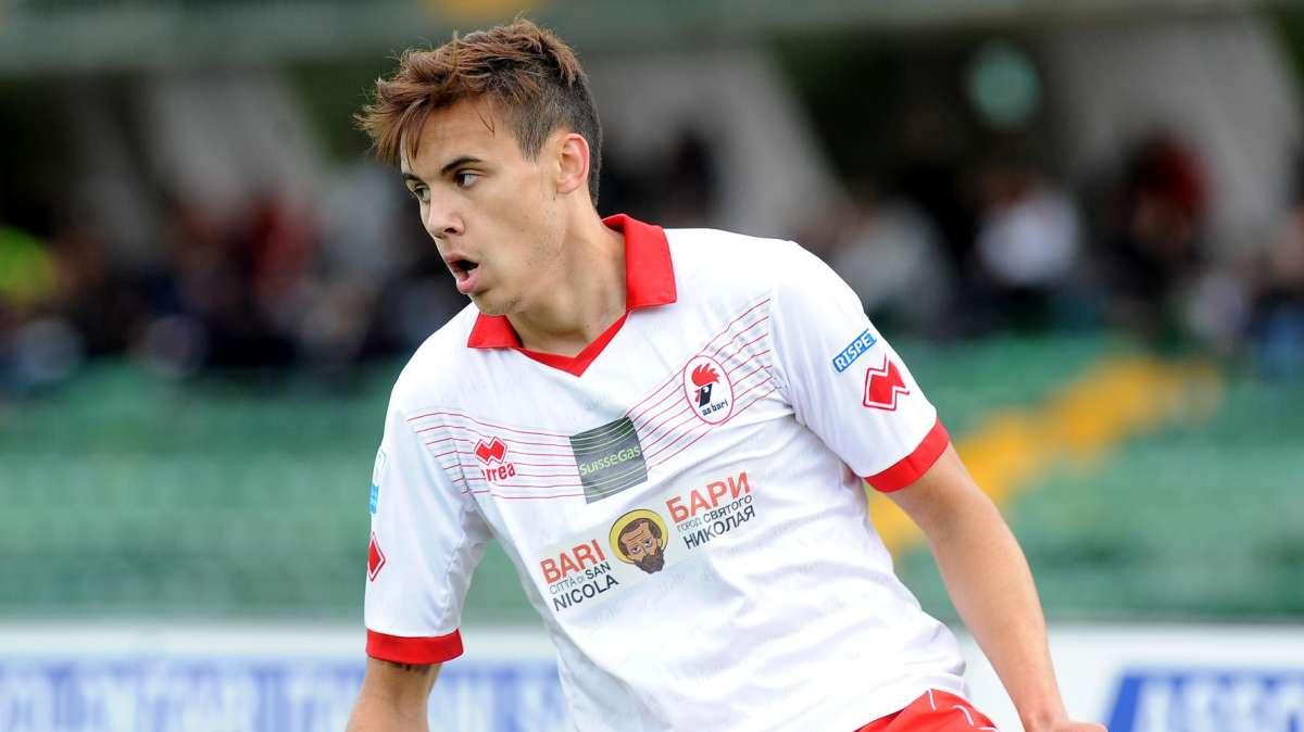 Sorpresa Lores Varela. Lascia il calcio giocato e si appresta ad una nuova avventura