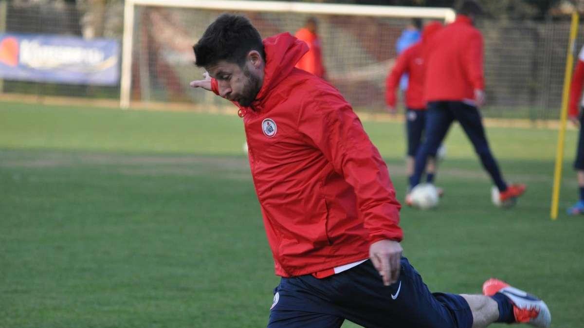Colpo della Casertana, il nuovo attaccante è un ex Bari