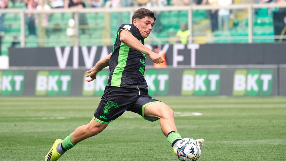 Favasuli uomo mercato. Polito: "Fa cose da fenomeno"