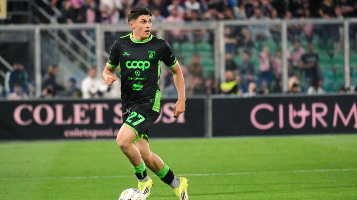 L'ex Favasuli vicinissimo al Napoli: c'è la cifra, anche la Fiorentina ci guadagna