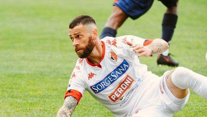 Ad Avellino lo specchio di una stagione. Vincere i playoff? Solo gli illusi così posson sperare…