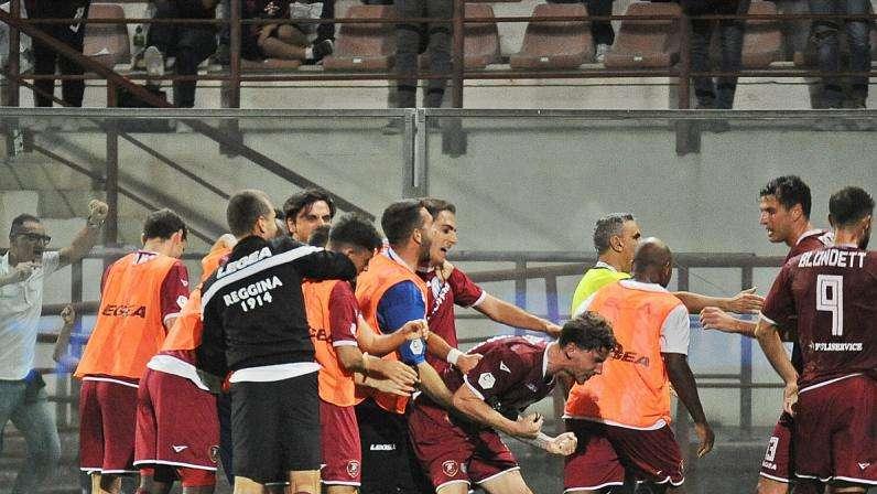 Come finirà Reggina-Ternana? Spettatore interessato il Bari. Gli scenari...