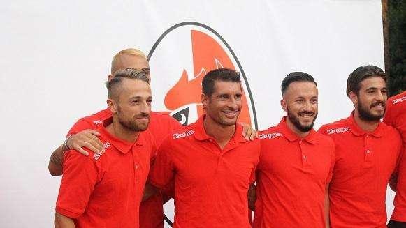 Floriano, Neglia e Brienza illuminano. Ma in campo uno è di troppo