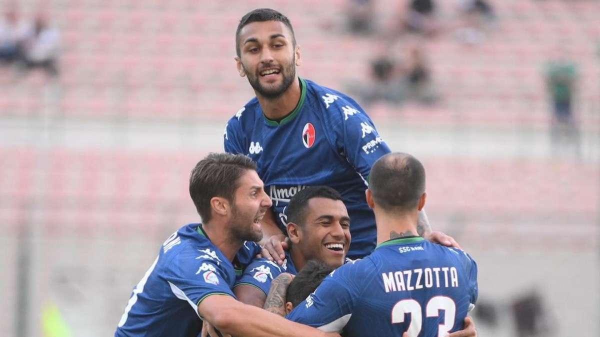 Bari-Monopoli, le probabili: tre dubbi, uno per reparto. Maita regista, torna Antenucci