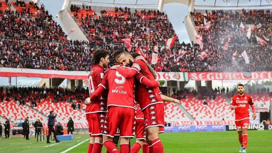 TuttoBari - Garzya: "Sarebbe un peccato non credere alla A. Genoa penalizzato? Bisogna approfittarne"