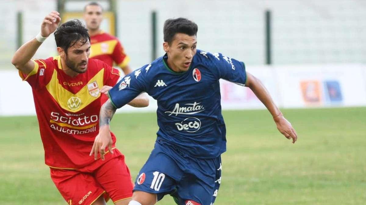 D'Errico e Scavone in versione assist-man, Botta e Paponi implacabili. Muro Terranova. Le pagelle