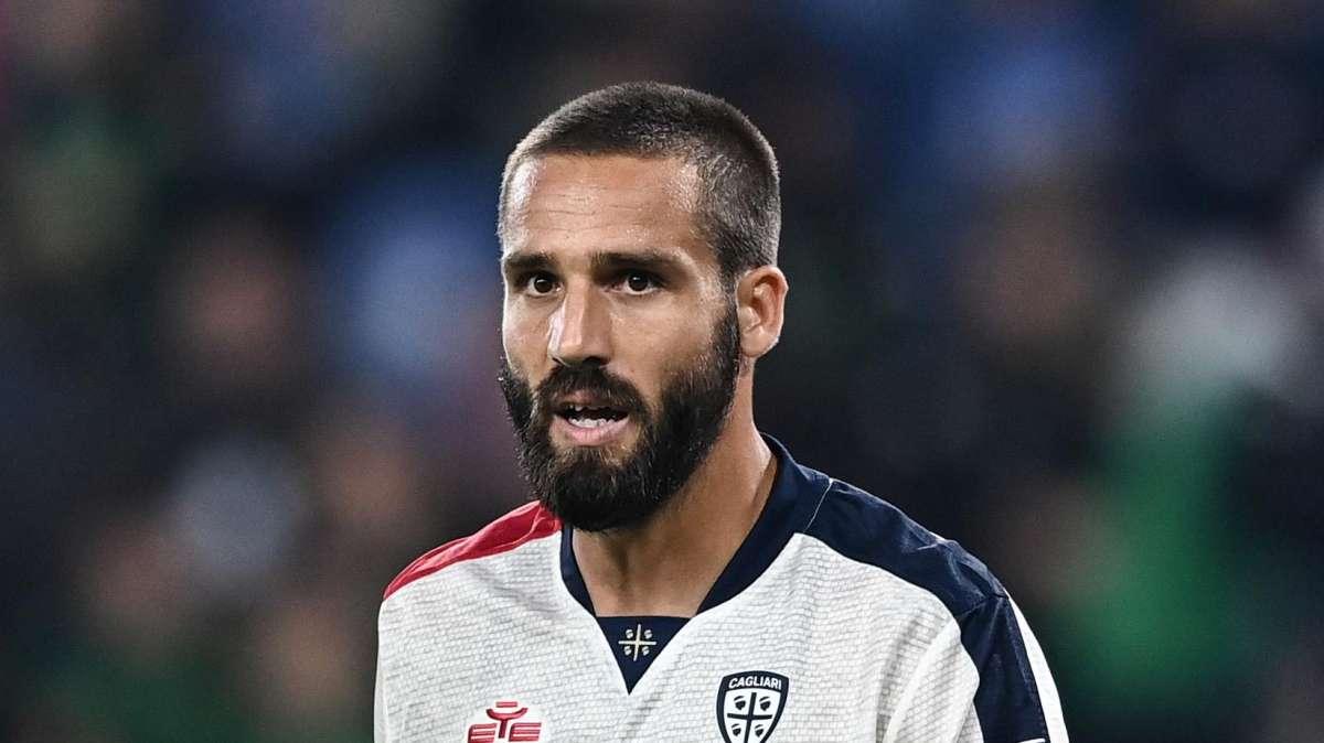 Cagliari-Bari, Pavoletti ed i galletti: in estate fu vicino. E 10 anni fa...