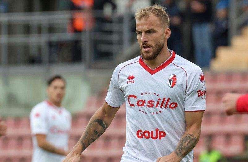 TuttoBari - Guastella: ''Ci sono troppi giocatori fuori condizione. Sibilli? Penso alcune cose''