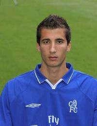 Quando... Di Cesare sbarcò al Chelsea: le annate londinesi del capitano del Bari