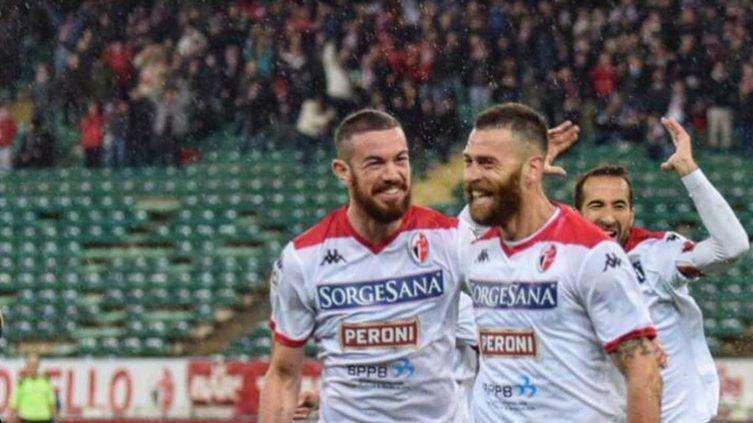 Rende-Bari 0-3, decidono Simeri e la doppietta di Antenucci. Rivivi il match