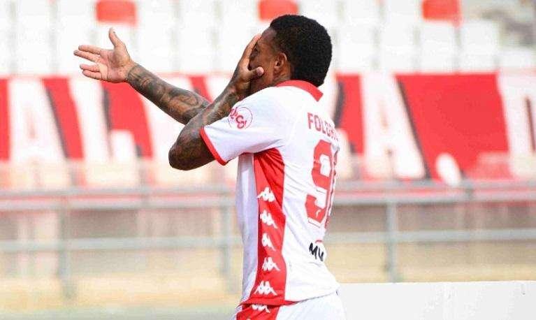 Folorunsho decisivo, Esposito sugli scudi. Bene Vicari e Dorval. Le pagelle dei biancorossi