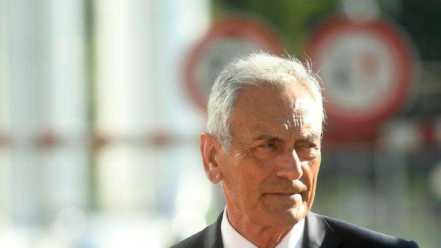 Gravina: "Tampone ogni 4 giorni insostenibile". Ma il CTS non ci sente...