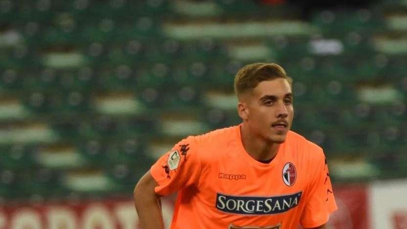 TuttoBari - Uscite ferme, mediana bloccata. Si cerca una squadra per Semenzato. Il punto su Marfella 