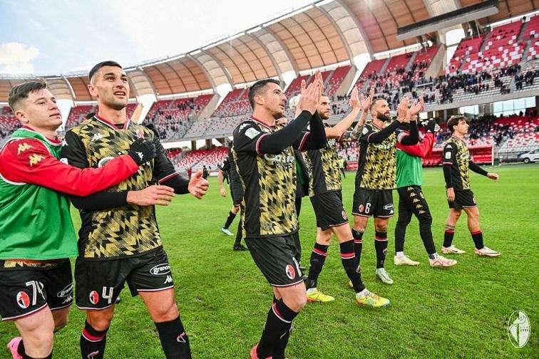 Giovanni Loseto a TuttoBari: "Che bello l'affetto dei tifosi. Iachini? Cambio inevitabile, è l'uomo giusto"