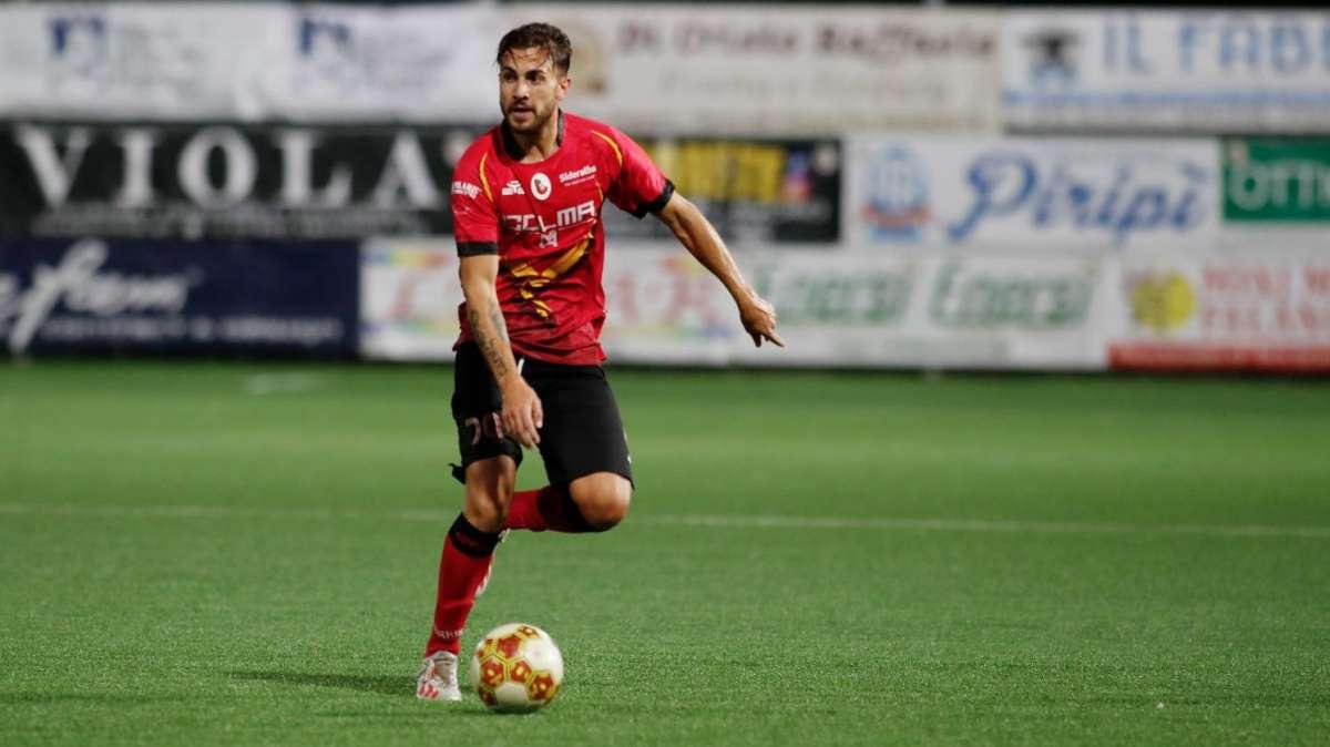 TuttoBari - Doppio tavolo con la Turris, non solo Di Gennaro: sondaggio per Tascone