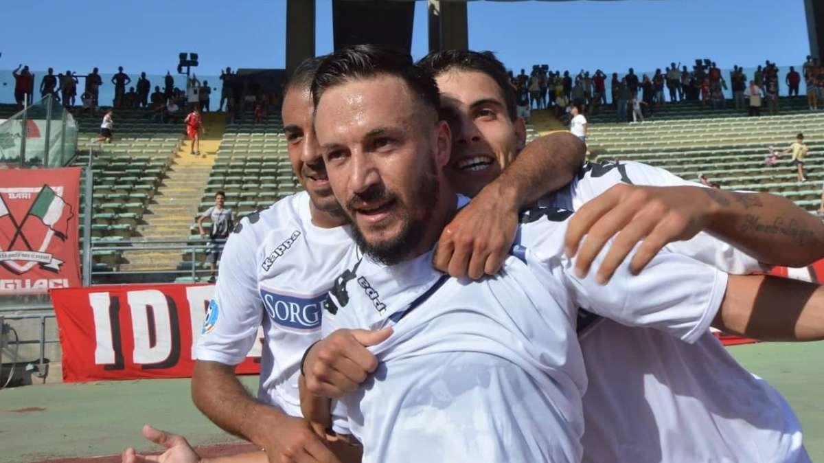 Neglia devastante, Di Cesare in versione goleador. Le pagelle 