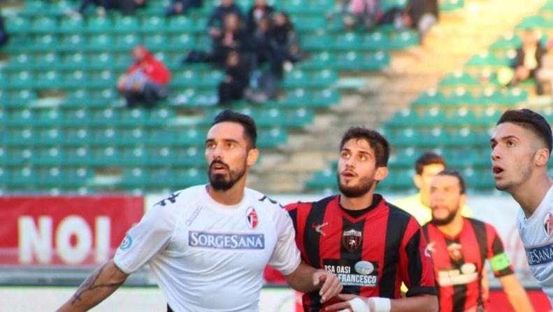Bolzoni: "Penalizzati dagli errori arbitrali. Ad Avellino gara vera"