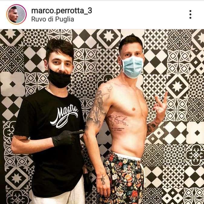 Social - Folorunsho aspetta gli allenamenti. Maita festeggia l'anniversario, Perrotta si regala un tatuaggio. FOTO