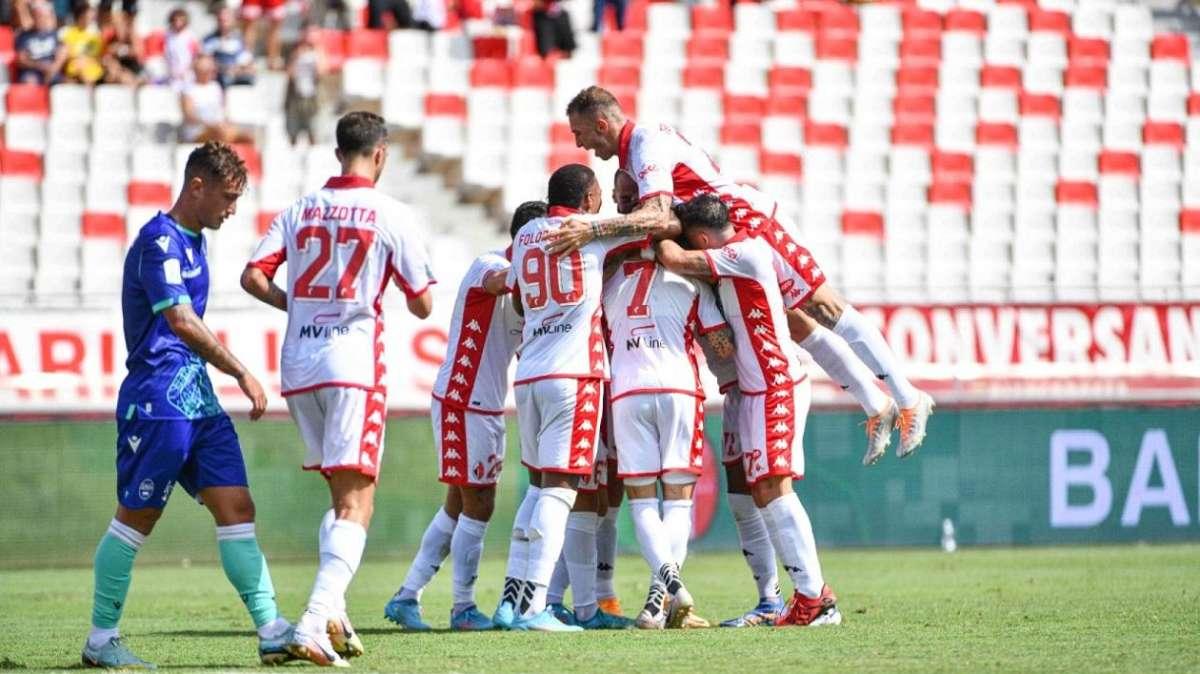 Simeone Di Cagno Abbrescia a TuttoBari: "Serie A? Dirigenza colta di sorpresa, il mercato ci darà le risposte"