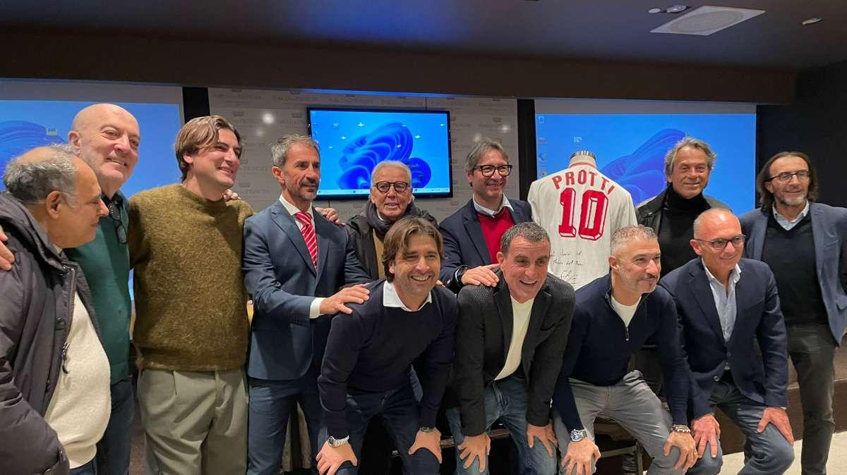 VIDEO - "Bari '93", l’associazione nata nel nome di Igor Protti. Tanti ex coinvolti