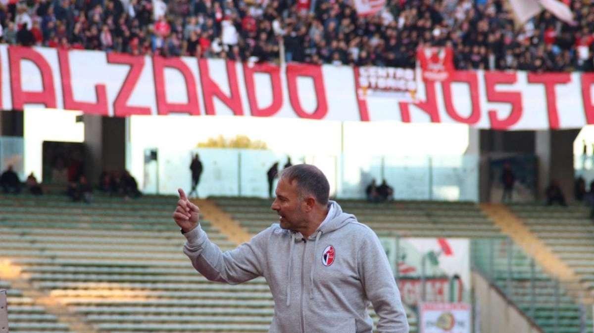 "Il gioco del calcio... senza gioco"