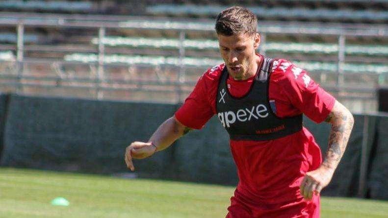 Catania, si cerca un centrale mancino: in lista c'è Perrotta