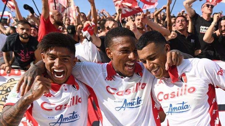 TuttoBari - Garzya: "Squadra consapevole di potersi giocare la A. Cheddira ai Mondiali? Un'opportunità per tutti, vi spiego..."