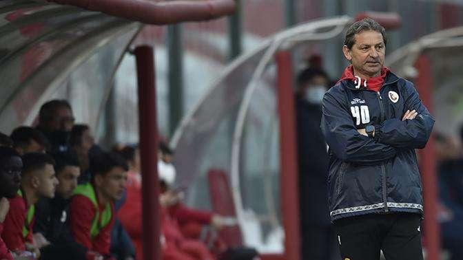 Caneo (all. Turris): "Bari tra le favorite del campionato. Ecco come impensierirli"