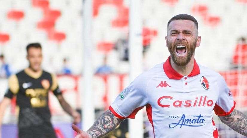 Antenucci ed i numeri in biancorosso: dai titoli al secondo posto dei bomber all-time 
