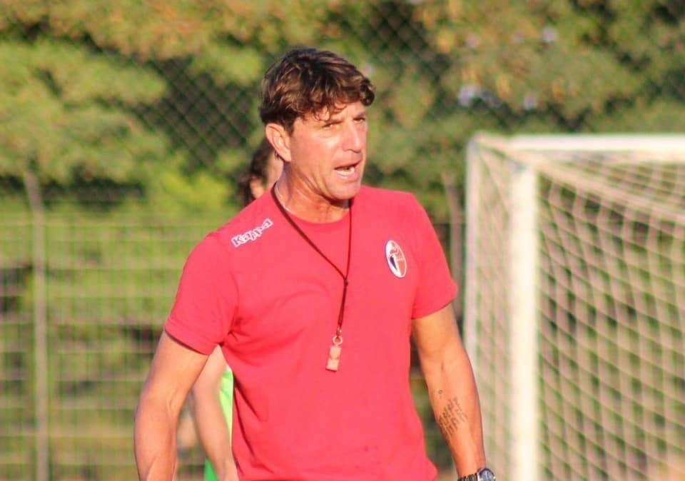Bari, test altalenanti. D'Errico insegna: serve equilibrio. Ora si fa sul serio