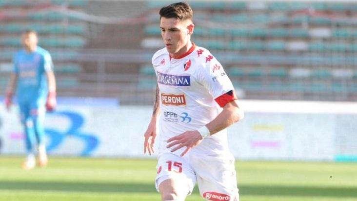 Sfortuna per l'ex Sarzi: ginocchio ko e costretto all'operazione