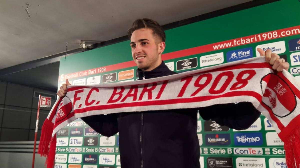 Baci Parigini: talento e gol (dieci...) per il Bari. Poi l'Europeo