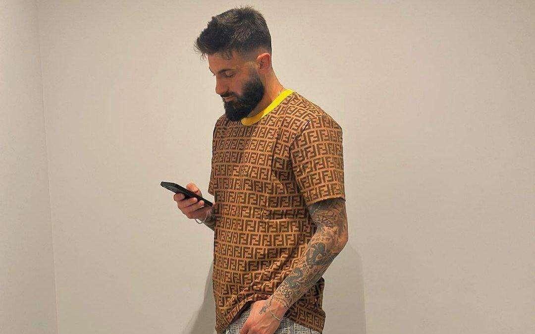 Social - Matino, tra sguardi e nuovi outfit. Sibilli, quanto romanticismo!