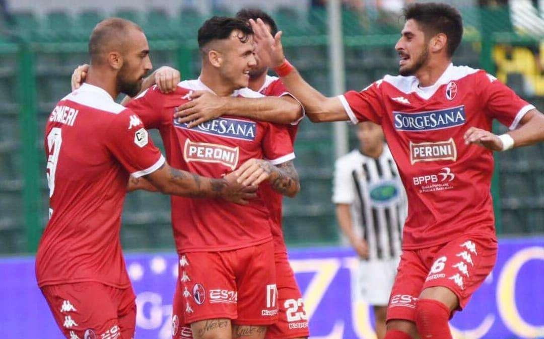 Il Bari a Football Manager - Inizia il 2020 per Mister TuttoBari: D'Ursi protagonista, prosegue la rincorsa alla Reggina. Il cammino sino alla 30^ giornata. FOTO