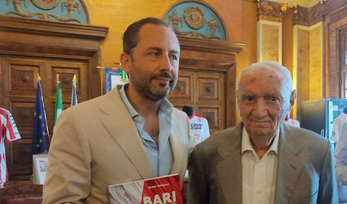 VIDEO - "Bari e l'era De Laurentiis": presentata l'ultima fatica del prof. Antonucci