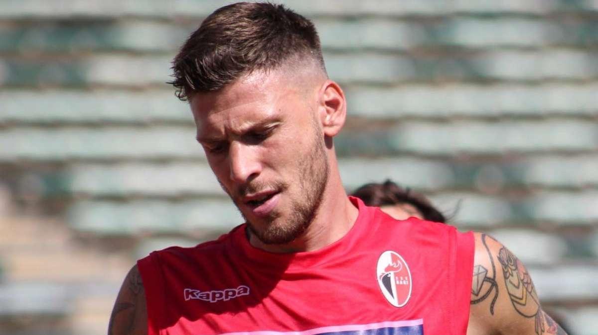 TuttoBari - Novità Perrotta: presto in gruppo. Si attendono offerte per De Risio