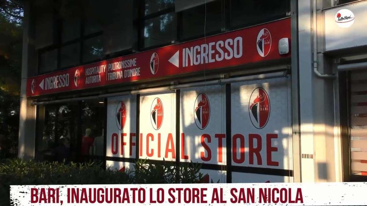 VIDEO - Ecco il primo Official Store del Bari: la soddisfazione del sindaco Decaro e dei tifosi...