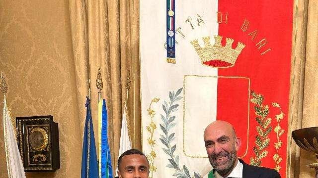 Dorval in Comune: solidarietà da parte del sindaco Leccese 